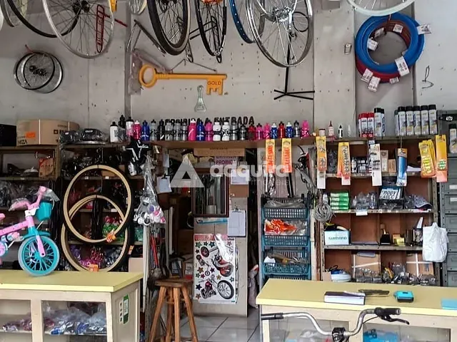 Conjunto comercial à venda, no bairro Centro em Ponta Grossa
