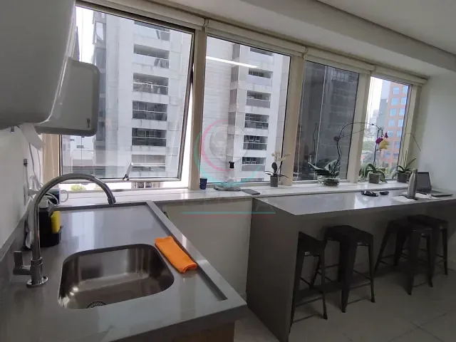 Conjunto comercial para alugar, no bairro Vila Olímpia em São Paulo