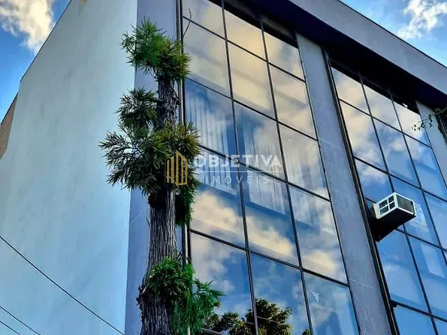 Conjunto comercial à venda, no bairro Floresta em Porto Alegre