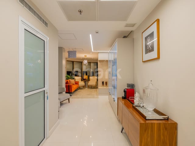Conjunto comercial com 185m², à venda, no bairro Dezoito do Forte Empresarial/Alphaville. em Barueri