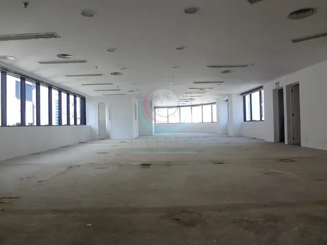 Conjunto comercial para alugar, no bairro Cidade Monções em São Paulo