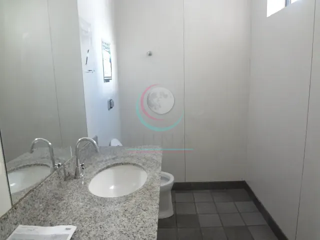 Conjunto comercial para alugar, no bairro Cidade Monções em São Paulo