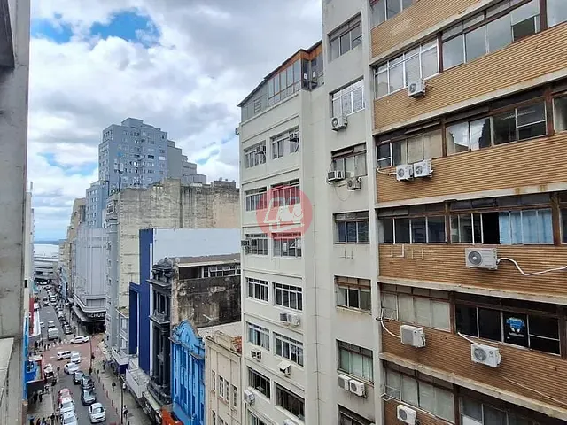 Conjunto comercial com 41m², para alugar, no bairro Centro Histórico em Porto Alegre