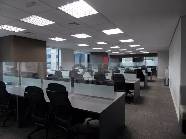 Conjunto comercial para alugar, no bairro Vila Olímpia em São Paulo