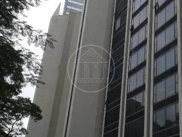 Conjunto comercial para alugar, no bairro Cidade Monções em São Paulo