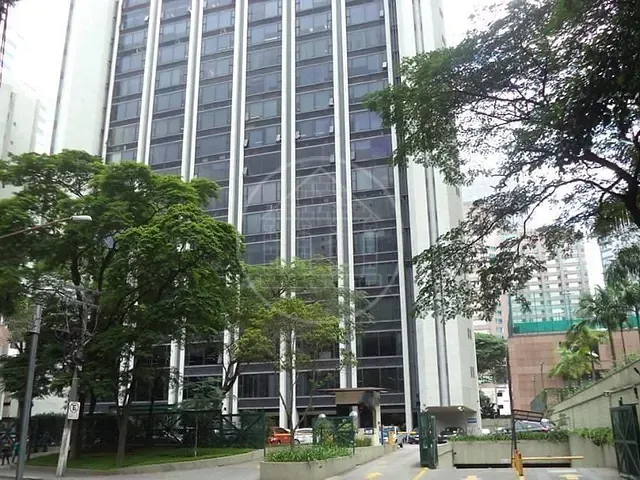 Conjunto comercial para alugar, no bairro Cidade Monções em São Paulo