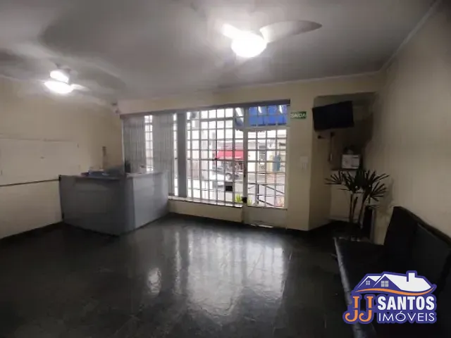 Prédio com 240m², para alugar, no bairro Mooca em São Paulo