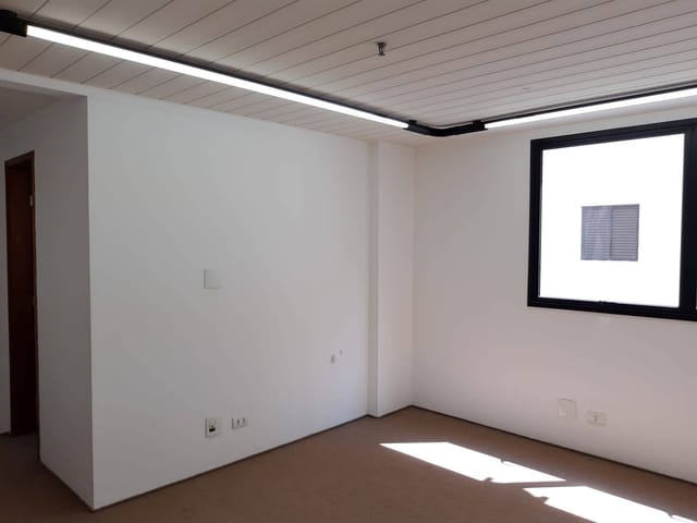 Foto do Conjunto comercial - Conjunto Comercial com 100m2 e 2 Vagas à Venda na Vila Mariana | Paulista Imóveis.