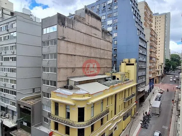 Conjunto comercial com 25m², para alugar, no bairro Centro Histórico em Porto Alegre