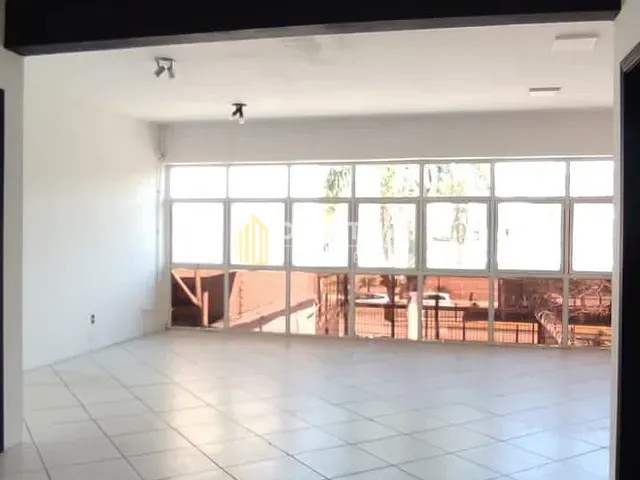Conjunto comercial à venda, no bairro Glória em Porto Alegre