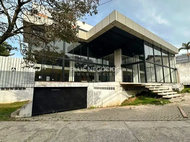 Conjunto comercial com 380m², para alugar, no bairro Parque Campolim em Sorocaba