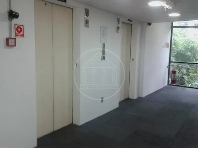 Conjunto comercial para alugar, no bairro Cidade Monções em São Paulo