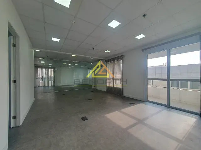 Conjunto comercial com 183m², para alugar, no bairro Barra Funda em São Paulo