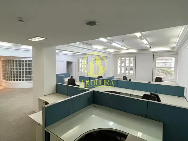 Conjunto comercial à venda, no bairro República em São Paulo