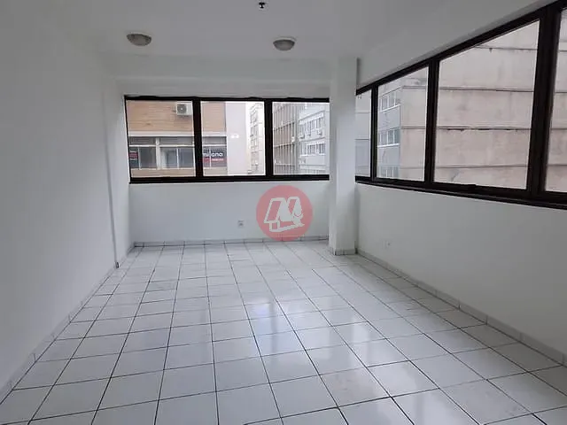 Conjunto comercial com 29m², para alugar, no bairro Centro Histórico em Porto Alegre