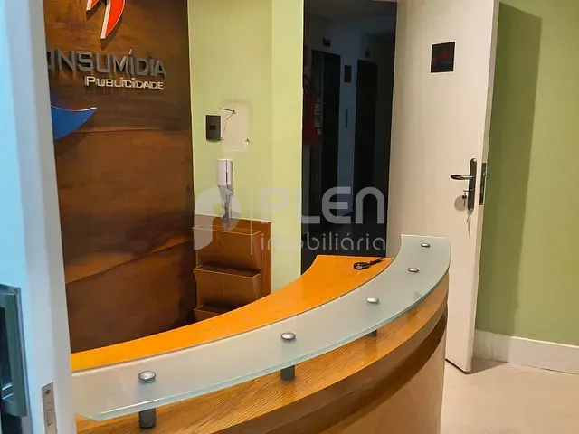 Conjunto comercial à venda, no bairro Água Fria em São Paulo