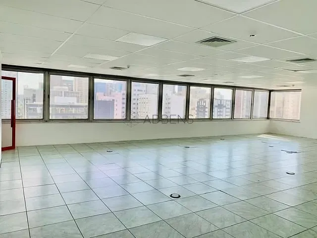 Conjunto comercial para alugar, no bairro Itaim Bibi em São Paulo