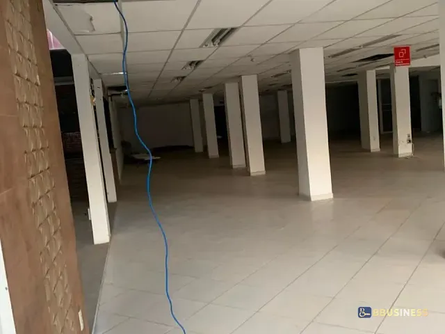 Conjunto comercial para alugar, no bairro Parque Califórnia em Campos dos Goytacazes
