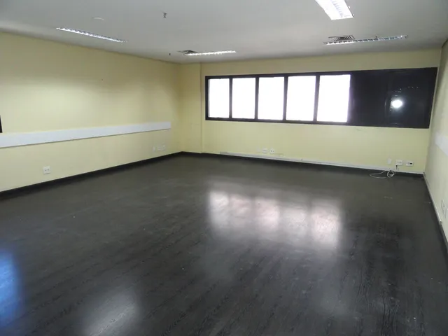 Conjunto comercial com 115m², para alugar, no bairro Vila Clementino em São Paulo