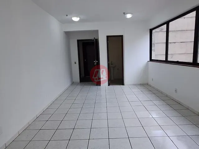 Conjunto comercial com 33m², para alugar, no bairro Centro Histórico em Porto Alegre
