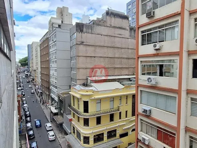 Conjunto comercial com 33m², para alugar, no bairro Centro Histórico em Porto Alegre