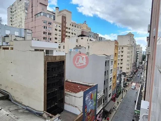 Conjunto comercial com 33m², para alugar, no bairro Centro Histórico em Porto Alegre