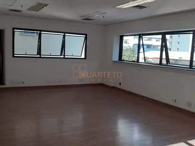 Conjunto comercial à venda ou para alugar, no bairro Jardim Paulista em São Paulo