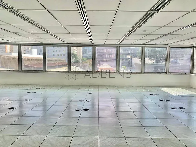 Conjunto comercial para alugar, no bairro Itaim Bibi em São Paulo