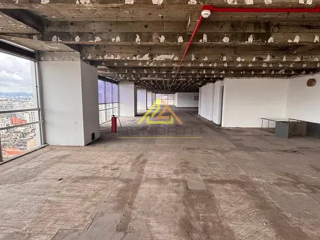 Conjunto comercial com 1112m², à venda ou para alugar, no bairro Centro em São Paulo