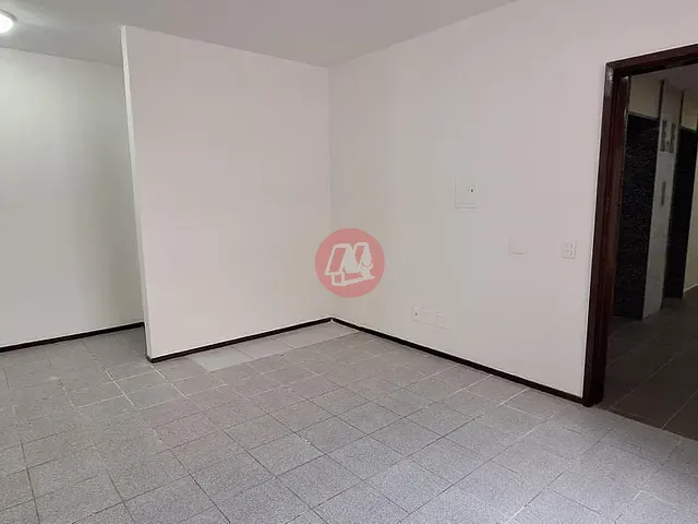 Conjunto comercial com 25m², para alugar, no bairro Centro Histórico em Porto Alegre