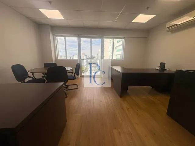 Conjunto comercial para alugar, no bairro Santo Amaro em São Paulo
