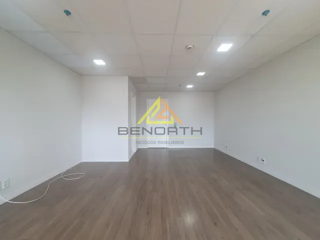 Conjunto comercial com 41m², à venda, no bairro Mooca em São Paulo
