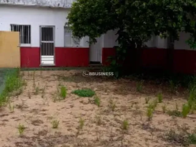Conjunto comercial com 560m², à venda, no bairro Centro em Campos dos Goytacazes