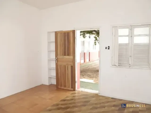 Conjunto comercial com 560m², à venda, no bairro Centro em Campos dos Goytacazes