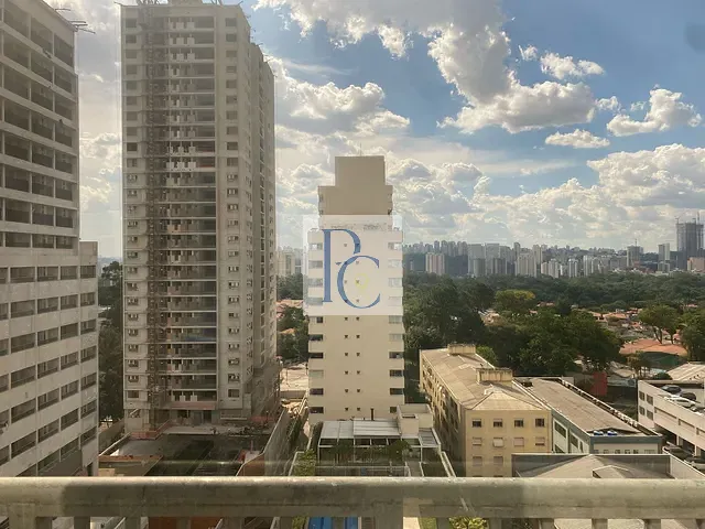 Conjunto comercial à venda, no bairro Santo Amaro em São Paulo