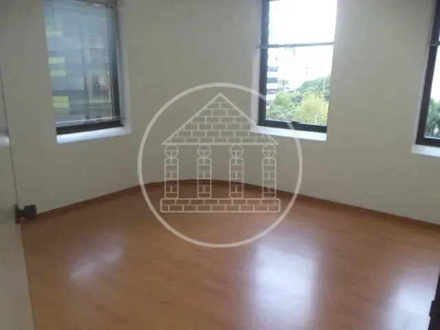 Conjunto comercial para alugar, no bairro Cidade Monções em São Paulo