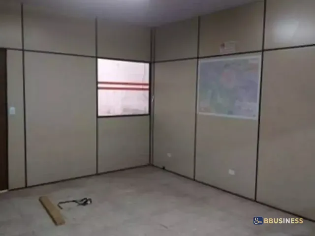 Conjunto comercial à venda, no bairro Brás em São Paulo