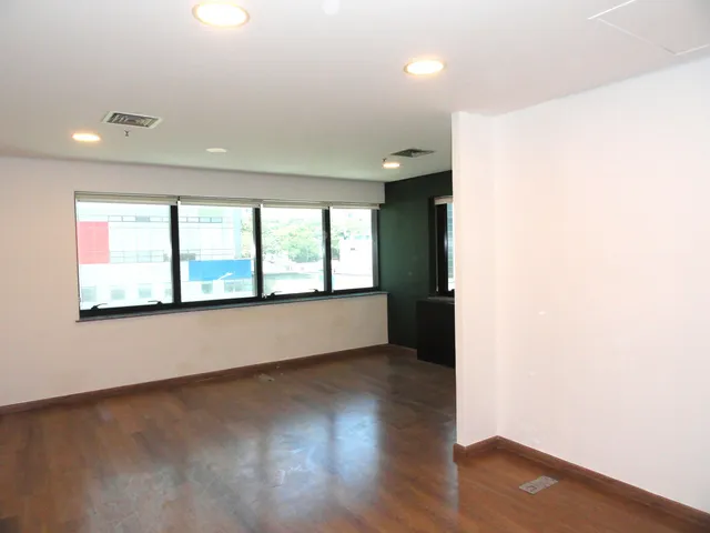 Conjunto comercial com 87m², para alugar, no bairro Consolação em São Paulo