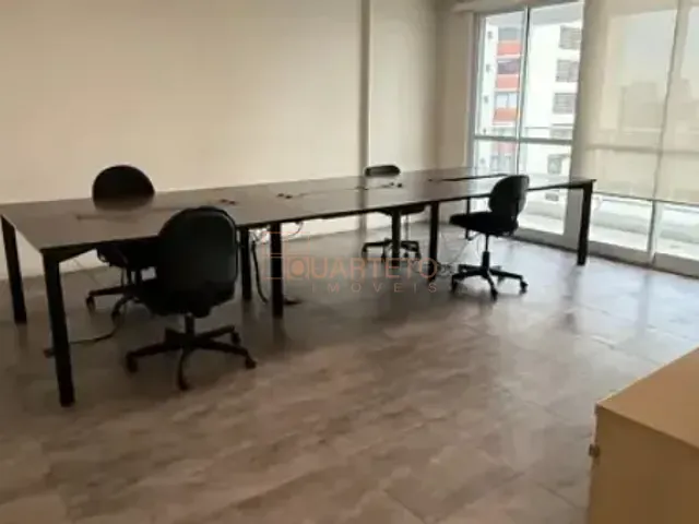 Conjunto comercial à venda ou para alugar, no bairro Pinheiros em São Paulo