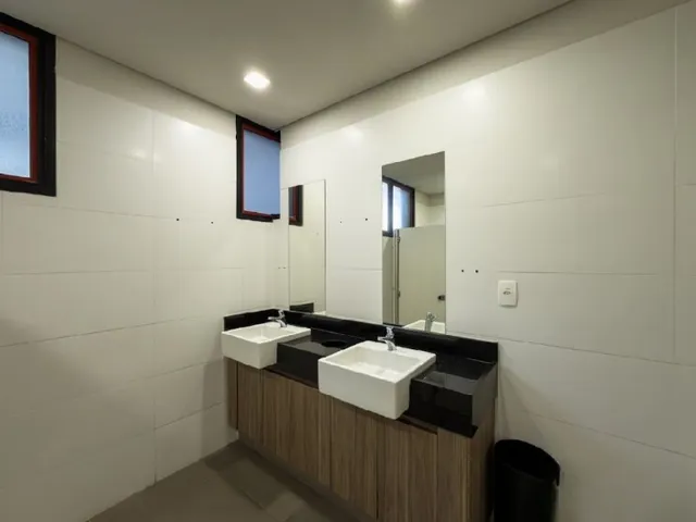 Conjunto comercial com 3000m², à venda ou para alugar, no bairro Campestre em Santo André