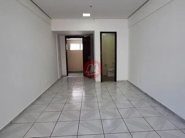 Conjunto comercial com 25m², para alugar, no bairro Centro Histórico em Porto Alegre