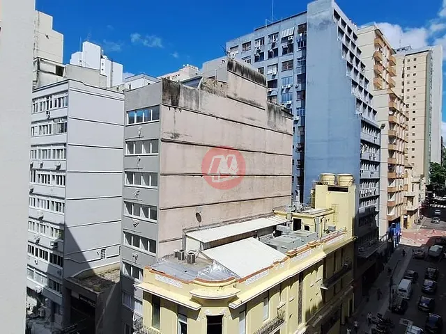 Conjunto comercial com 25m², para alugar, no bairro Centro Histórico em Porto Alegre