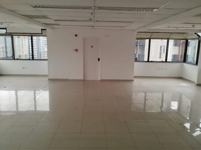 Foto do Conjunto comercial - Sala Comercial 97m² com 02 Banheiros,Copa, Vaga de garagem, Condominio Av Luiz carlos berrini, Brooklin.SP | Paulista Imóveis