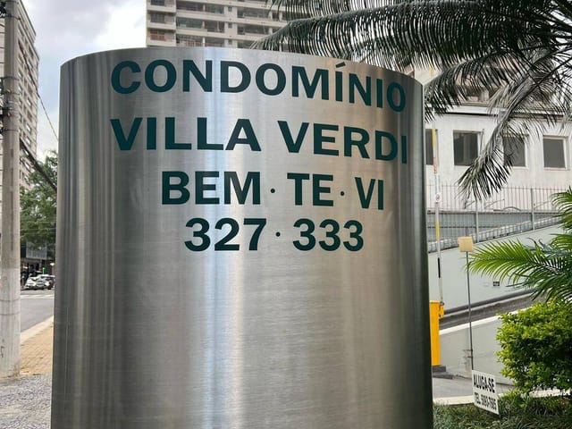 Conjunto comercial com 101m², à venda ou para alugar, no bairro Moema em São Paulo