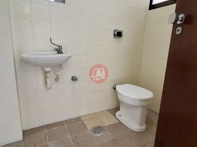 Conjunto comercial com 33m², para alugar, no bairro Centro Histórico em Porto Alegre