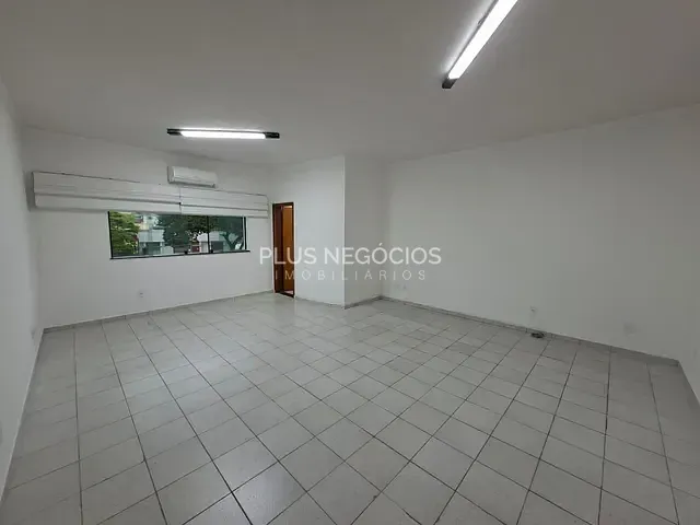 Conjunto comercial com 38m², para alugar, no bairro Vila Independência em Sorocaba