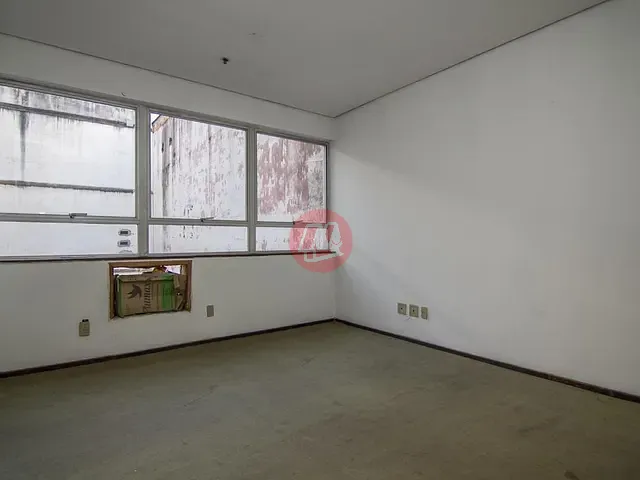Conjunto comercial com 25m², para alugar, no bairro Centro Histórico em Porto Alegre