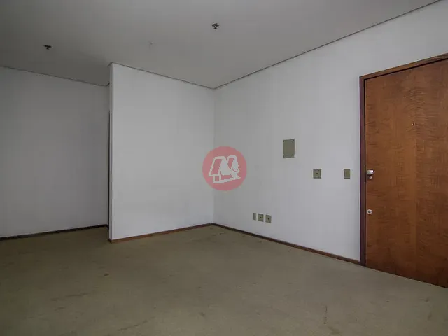 Conjunto comercial com 25m², para alugar, no bairro Centro Histórico em Porto Alegre