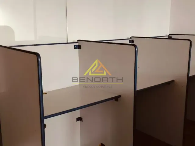 Conjunto comercial com 212m², para alugar, no bairro República em São Paulo