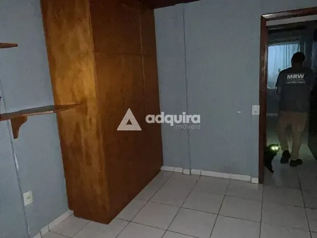 Conjunto comercial com 300m², à venda, no bairro Centro em Ponta Grossa
